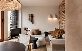 Loft Living Parkview Suite